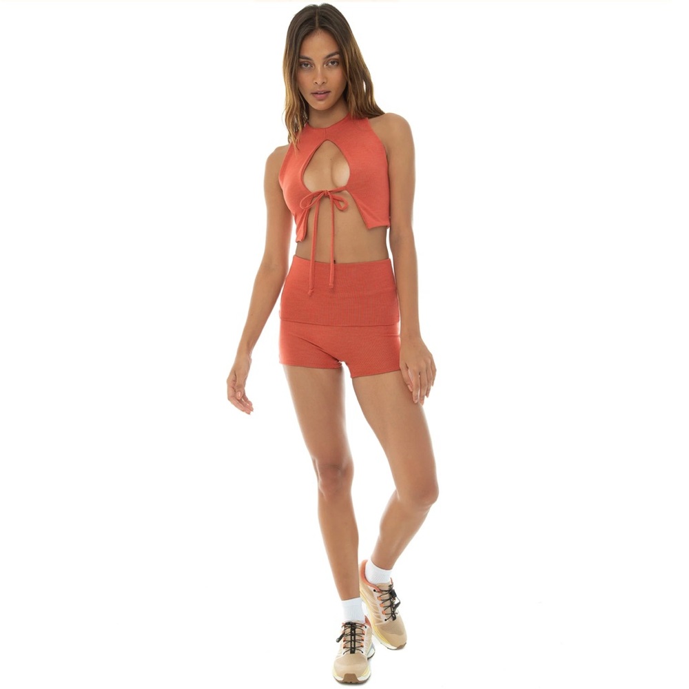 Are You Am I Anyi Cayenne Shorts XS